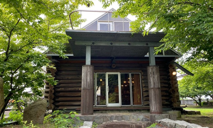 Oyabu Cho Cabaña | A log house that can be reserved for one building / Sakaide Kagawa