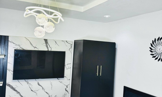 Somolu Apartamento | A Luxurious Escape in the Heart of the City – Only at Thiancee Homes