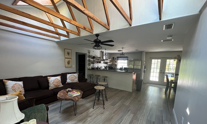 East Palatka Casa | A Luxurious Farm Experience 63 Acres