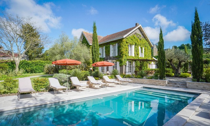Saint-Emilion Casa | A luxury property within walking distance of a French UNESCO World Heritage Site