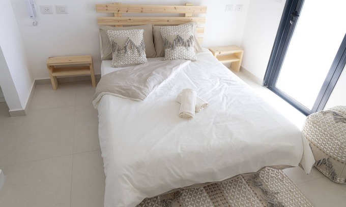 Acre Apartamento | A modern apartment center of acre/akko Suitable for families