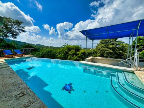 White Rock Hills Apartamento | A Modernist Paradise Overlooking The Caribbean Sea,