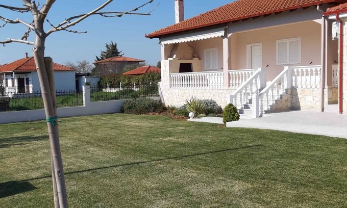 Nea Playia Casa | A nice Detached house in beautiful Nea Plagia