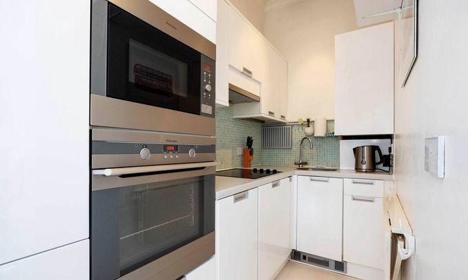 St. Helen's Apartamento | A Notting Hill Home, by Veeve
