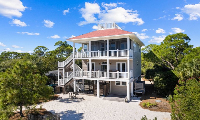 Sea Palm Village Casa | A Palm Paradise: 4 Bedroom, Sleeps 12, Private Pool, In the Plantation!