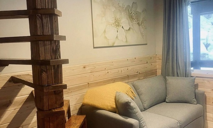 Echo Lake Cabina | A peaceful escape, a Mini cabin near Sierra ski resort in Lake Tahoe