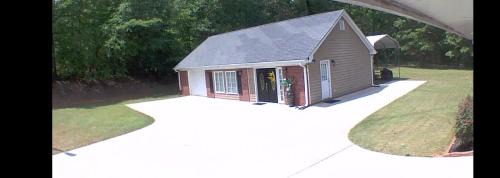 Oxford Casa | A Peaceful Hidden Treasure in Oxford GA