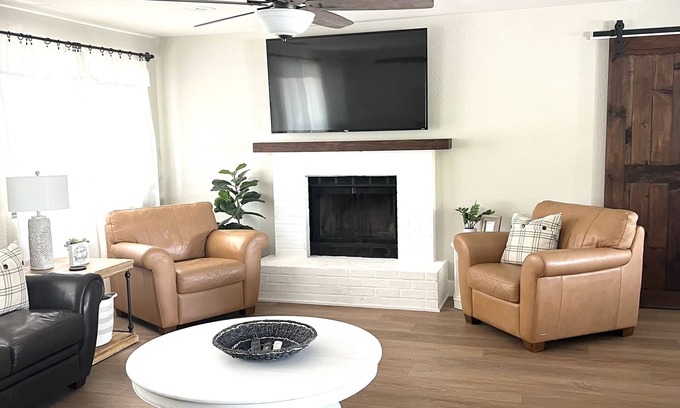 Sunridge Estates Casa | Un lugar tranquilo, cerca del lago y mascotas