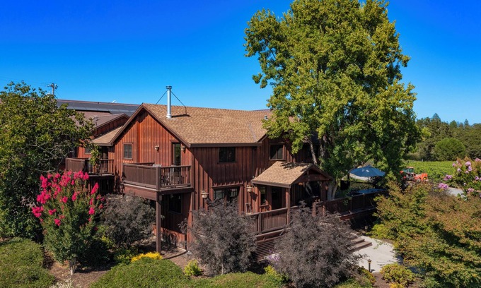 Forestville Casa | A Peaceful Retreat in Wine Country - The Maefield Vineyard House