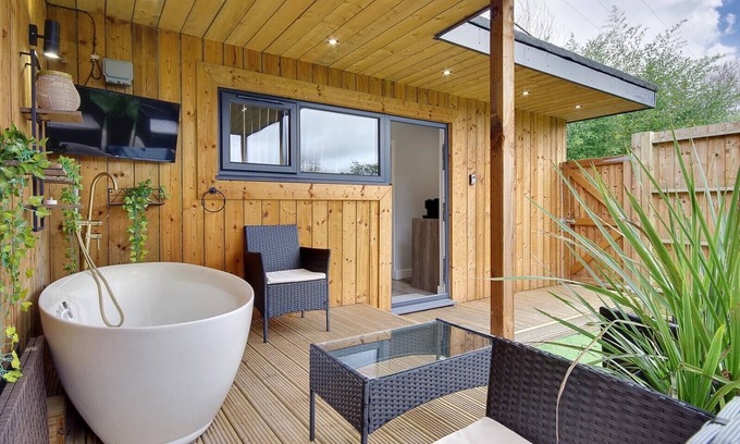 Matchams Apartamento | De Lujo-Lodge-Baño Privado-Summer Lodge