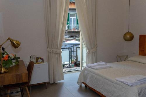 Quartieri Spagnoli Casa | “A piazzetta”