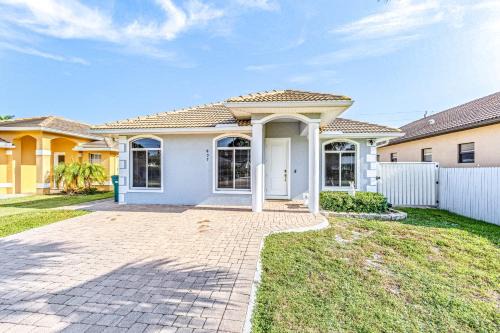 Naples Park Casa | A Piece of Paradises