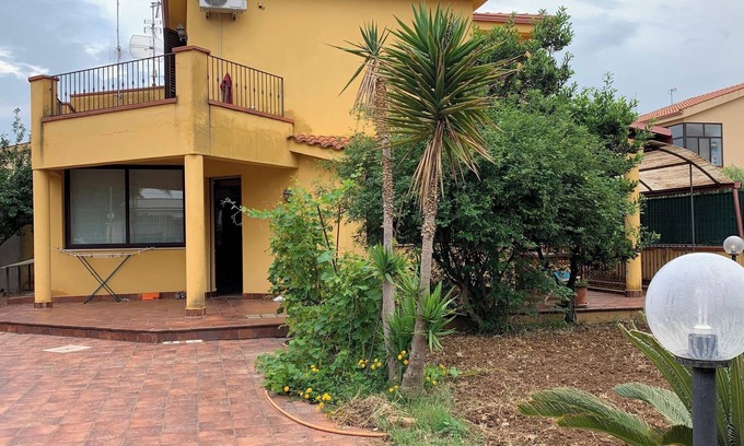 Carini Chalet De Esquí | A pochi minuti dalle località marine più belle della Sicilia