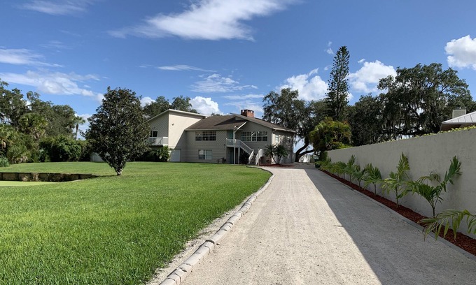 Ellenton Casa | A pool home with a dock directly on the Manatee River. Breath taking sunsets!