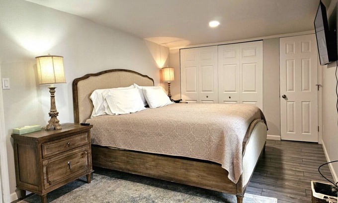 Whitewood Casa | A Private, Stunning Home Walking Distance to Food, Drinks, & Parks