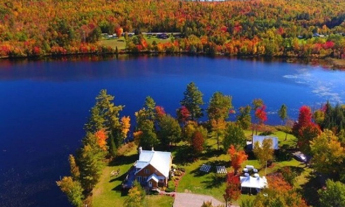 Whitefield Casa | A RARE GEM! Upscale Waterfront - on 211 acres