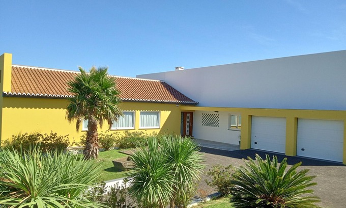 Altares Casa | A retreat house in the idyllic rural parish of Altares, Terceira Island, Azores