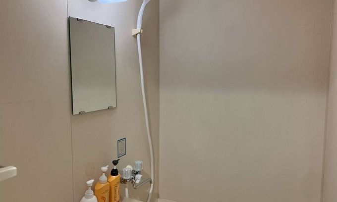 Higashi-ku Apartamento | A room four guests can stay at FUKUOKA