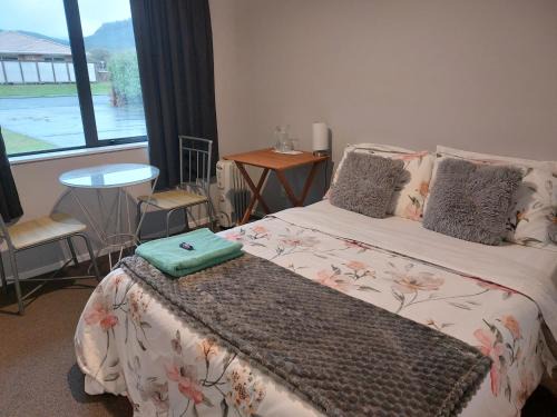 Upper Hutt Casa | A room in a homestay - Upper Hutt