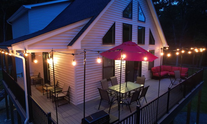 Jim Thorpe Chalet De Esquí | A safe, modern house in the woods just minutes from downtown Jim Thorpe