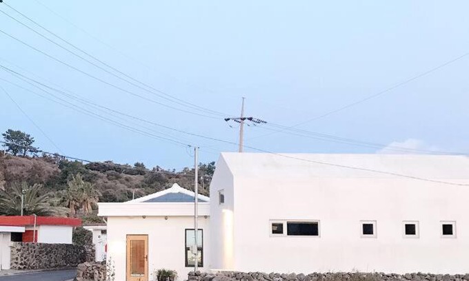Jungmun Casa | A shell in Jeju