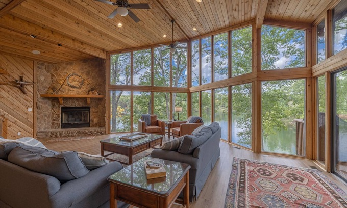 Innsbrook Chalet De Esquí | A Shore Thing by Innsbrook Vacations!
