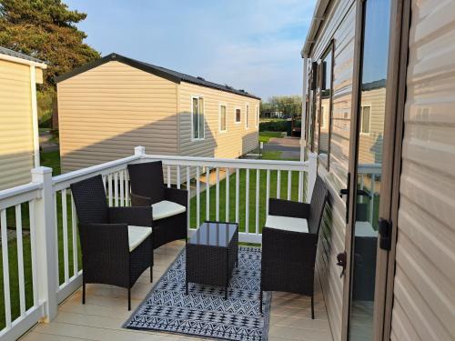Par Complejo | A short walk to Par Beach & coastal paths, On-site facilities. Pets welcome