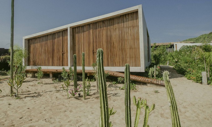 Puerto Escondido Casa | Un ambiente sofisticado en una playa virgen.