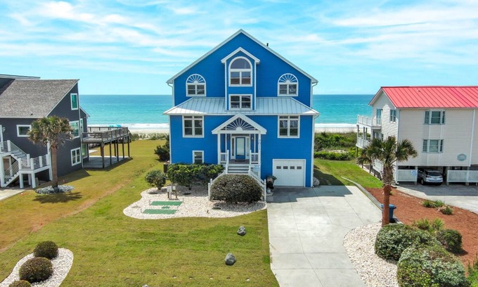 Emerald Isle Casa | A Southern Exposure, Oceanfront House in Emerald Isle, NC!