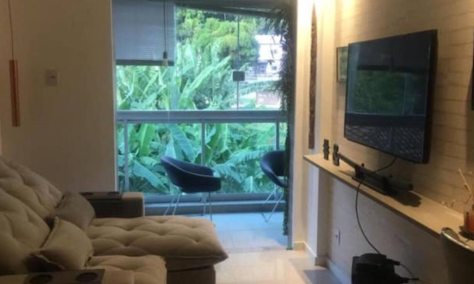 Vargem Pequena Apartamento | A space facing greenery and close to the most beautiful beaches in Rio de Janeiro