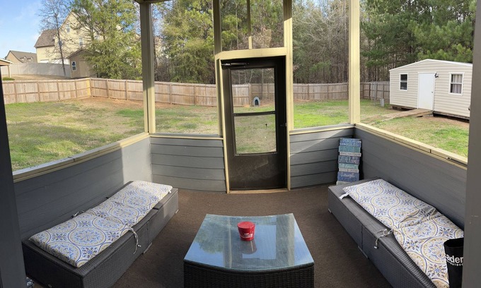 Fort Mitchell Casa | A spacious and peaceful home, for military or civilian events in Tri-city area