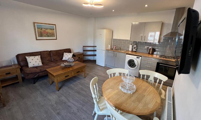 Cathays Apartamento | A spacious flat
