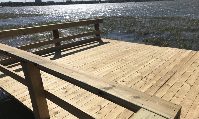 Winter Haven Casa | A spacious gem w/private lake front access, boating, restaurants, bars and more!