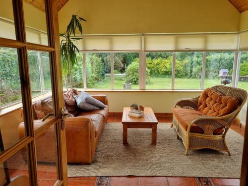Fethard on Sea Casa | A spacious home beside the beach