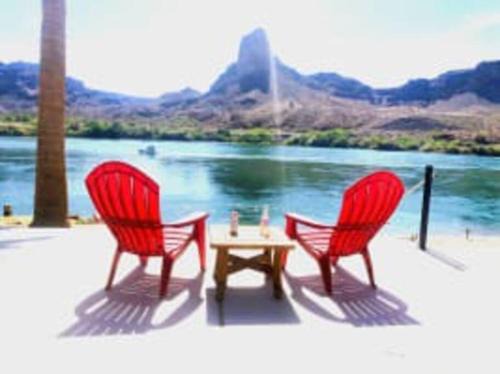 Parker Dam Casa | A Stairway to Heaven! Right on the River!