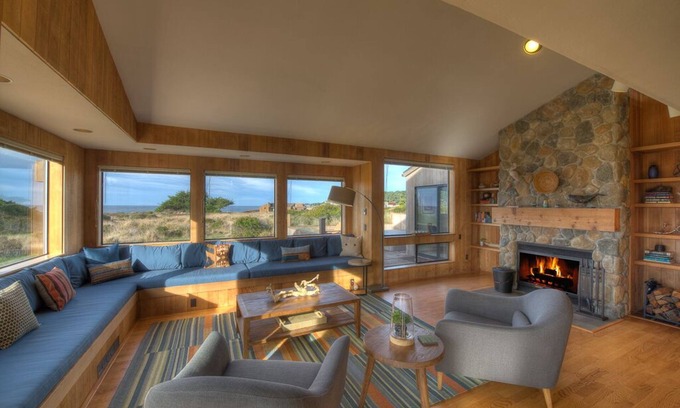 Sea Ranch Casa | A tiro de piedra de las espectaculares vistas y sonidos del océano