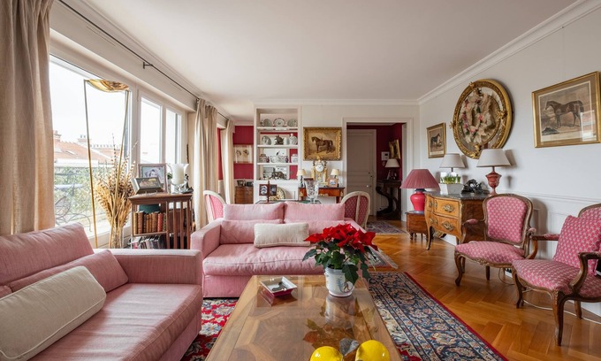 Centre Ville Apartamento | A Study in Pink, by Veeve