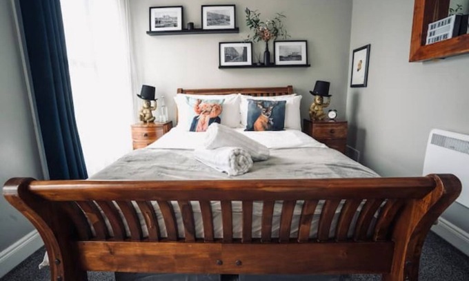 Cobh Apartamento | A Stylish 2 Bed Apartment in Cobh Town - Lux Stay