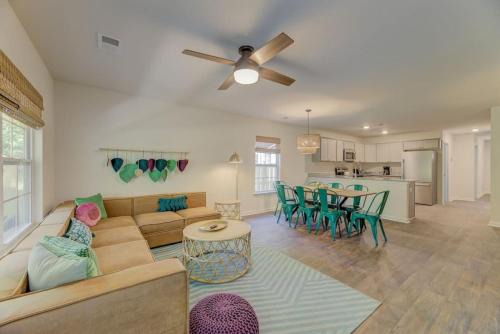 Columbia Casa | A Sunny Stylish 4BR 3BA