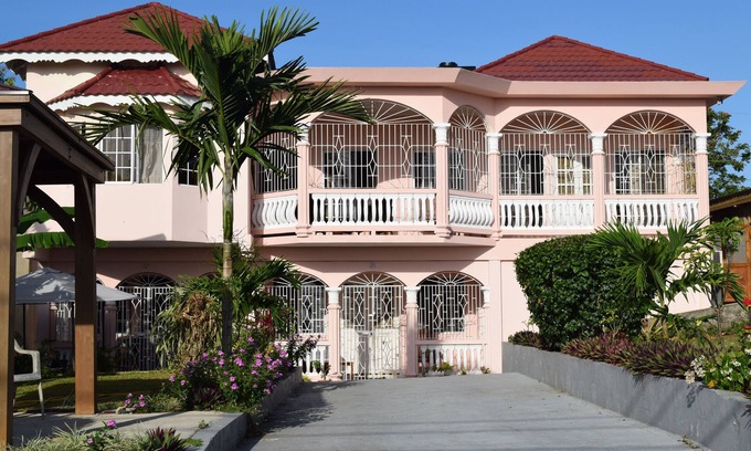 Tower Isle Villa | Rayann's Place Apartamento de 2 dormitorios, Ocho Ríos