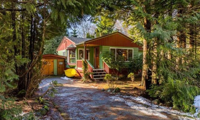 Squamish Cabina | A tranquil retreat right in the heart of Squamish