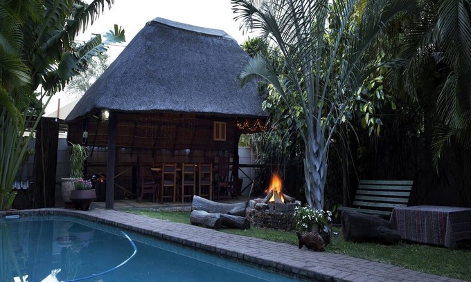 Phalaborwa Cama Y Desayuno | A Traveller's Palm