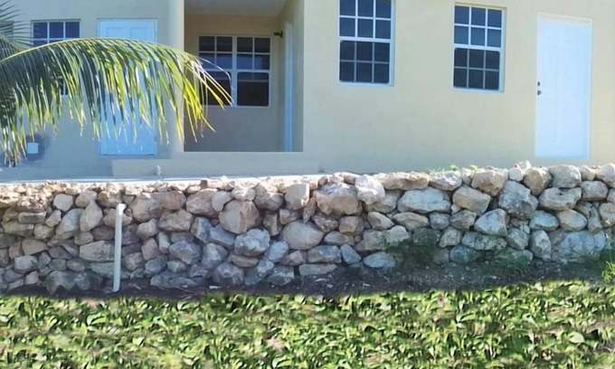 Cedar Grove Cabaña | A Tropical Getaway!