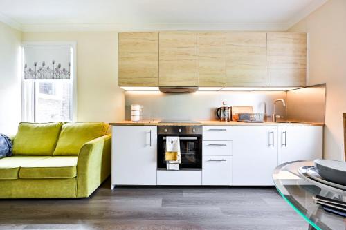 Charlton Apartamento | A two bedroom a stride away from Meridian Greenwich