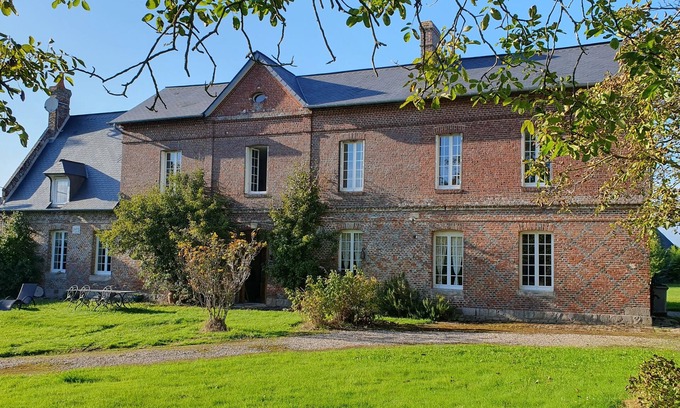 Saint-Denis-d'Aclon Casa | A typical norman house located in the countryside at 5km from the see