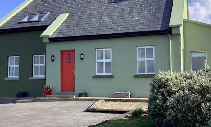 Lisdoonvarna Casa | Una cabaña única, impresionantes vistas al océano de Doolin y Burren