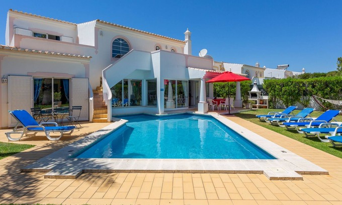 Castelo Villa | Villa de 3 habitaciones cerca de Gale