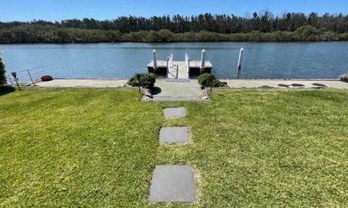 Tuncurry Casa | A Waterfront on Palmway