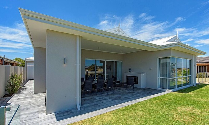 Geographe Casa | A Waterside Paradise - Geographe's Hidden Oasis