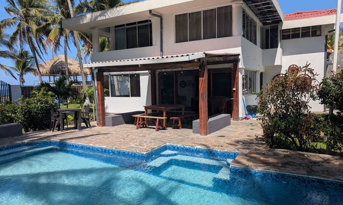 San Luis Talpa Casa | "A Wave From It All 2" Ocean Front Oasis Getaway - Descanse / relájese / rejuvenezca!
